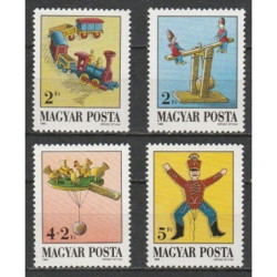 Vengrijos pašto ženklai (1988). Senoviniai žaislai
