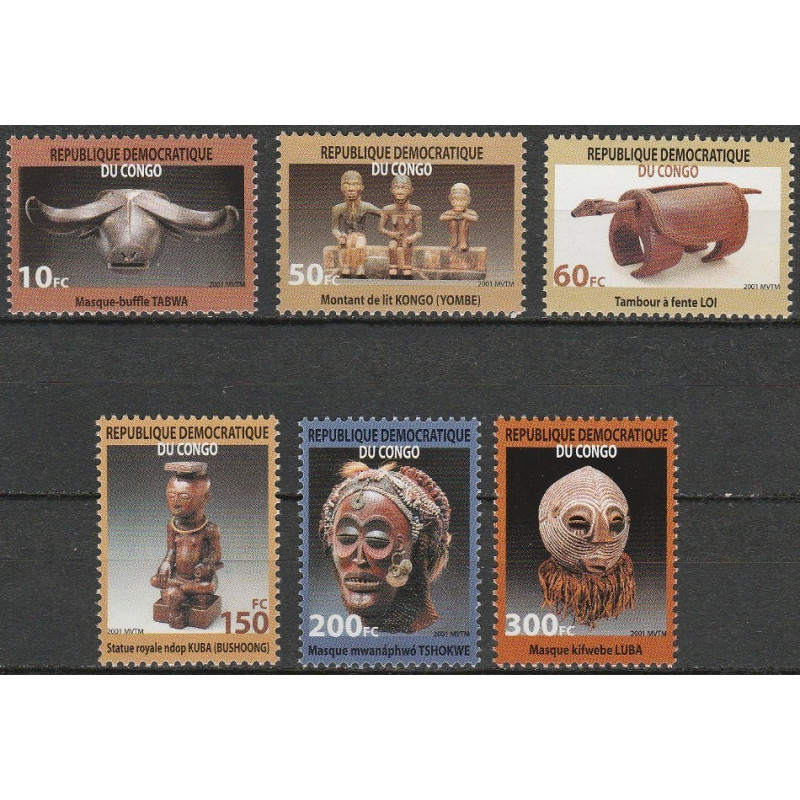 Kongo pašto ženklai (2002). Tradiciniai rankdarbiai