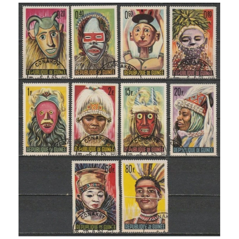Gvinėjos pašto ženklai (1965). Nacionaliniai kostiumai (kaukės)