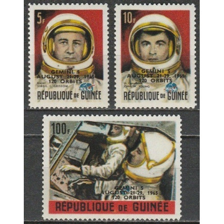 Guinea stamps (1965) for sale. Start of Gemini 5 (english overprint)
