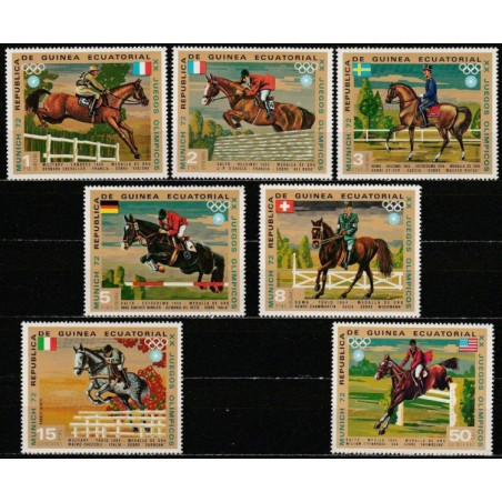 Pusiaujo Gvinėjos pašto ženklai (1972). Sportas