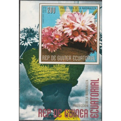 Pusiaujo Gvinėjos pašto ženklai (1979). Gėlės
