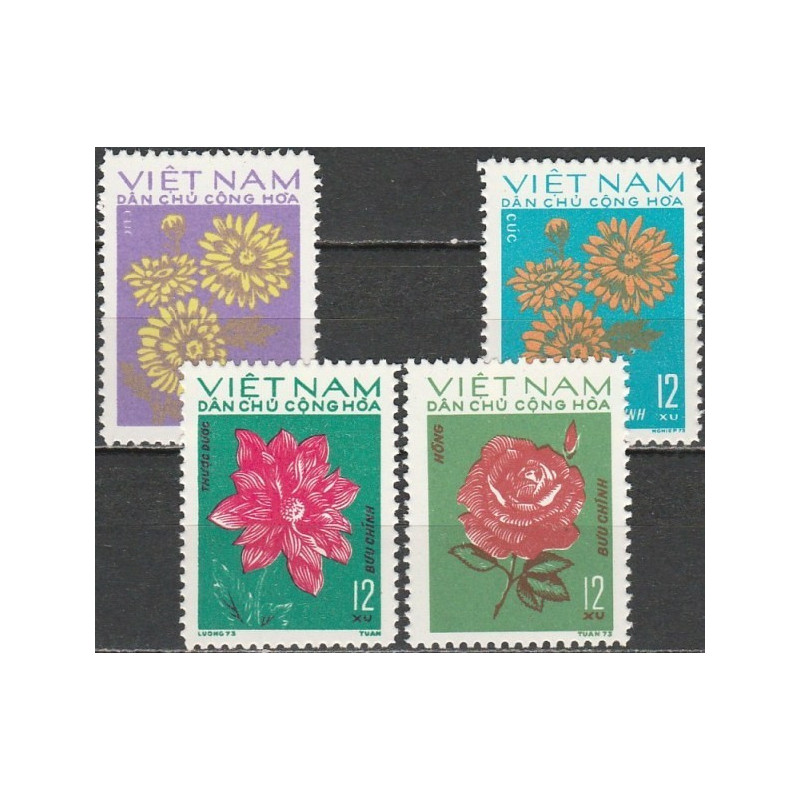Šiaurės Vietnamo pašto ženklai (1974). Gėlės