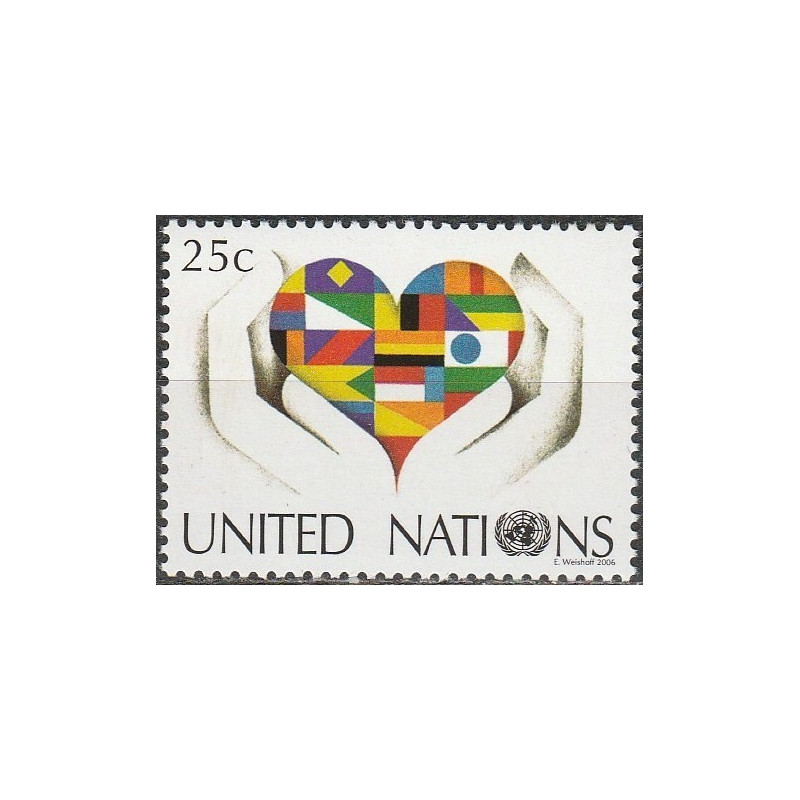 United Nations stamps (2006) for sale. State flags