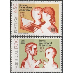 Portugalijos pašto ženklai (1979). Švietimas