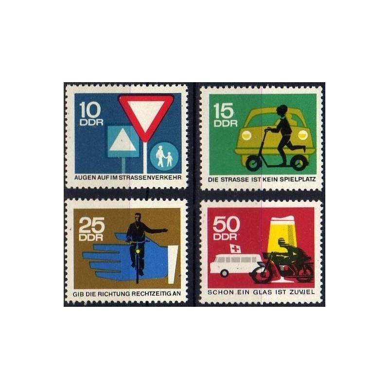 Rytų Vokietijos pašto ženklai (1966). Kelių eismo saugumas