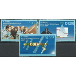 Rytų Vokietijos pašto ženklai (1988). Kosmoso tyrinėjimai